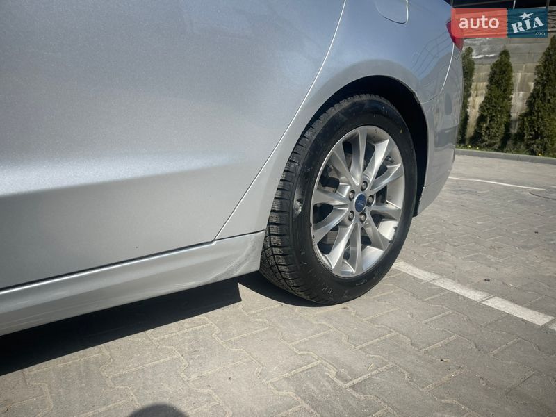 Седан Ford Fusion 2017 в Хмельницькому