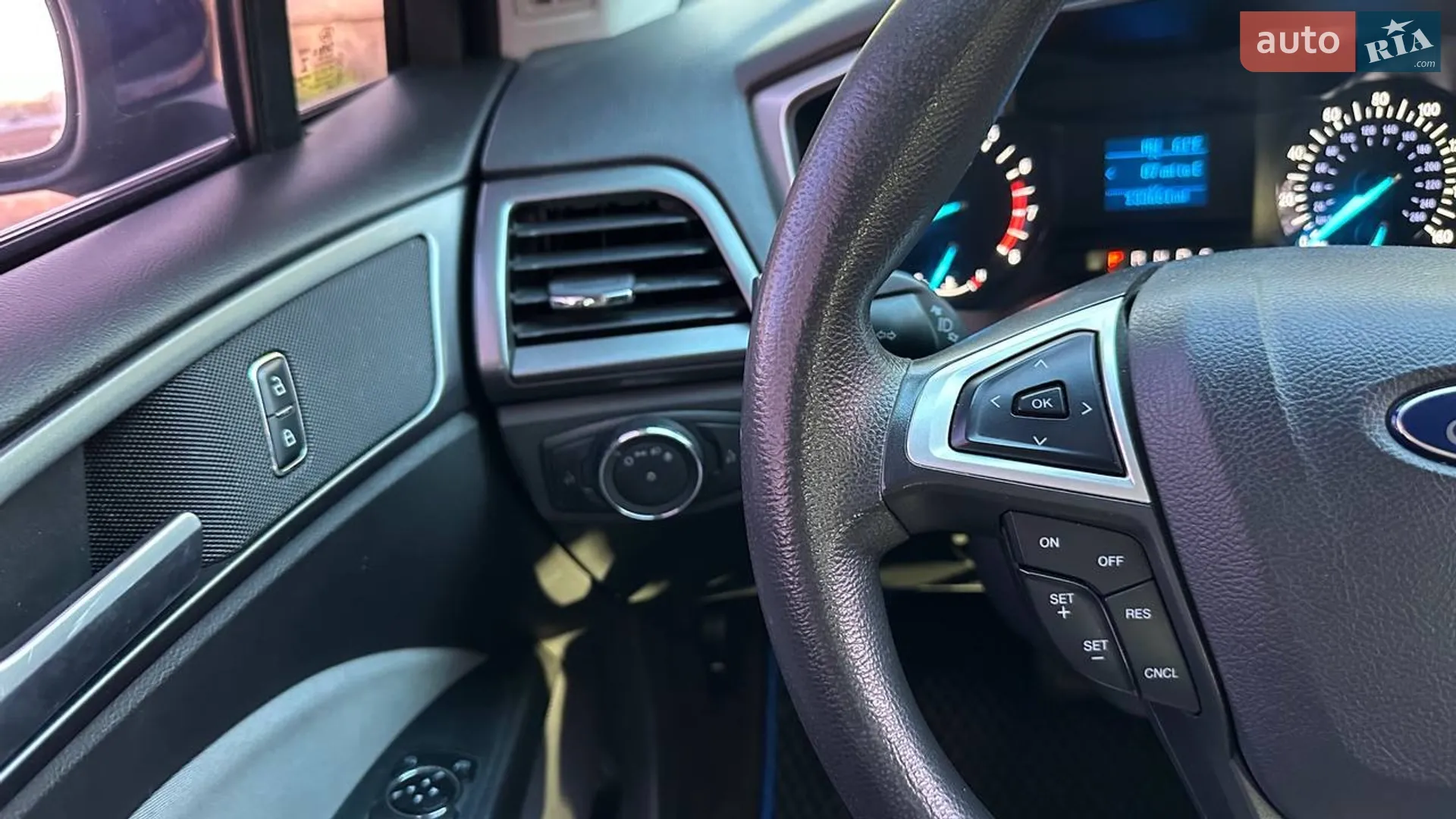 2015 Ford Fusion - мініатюра 15