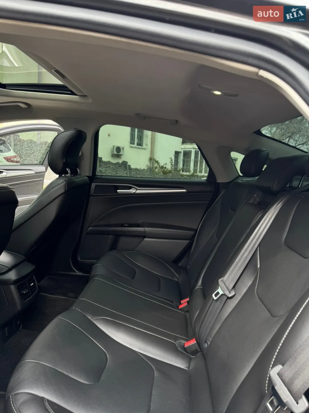 2014 Ford Fusion - мініатюра 29