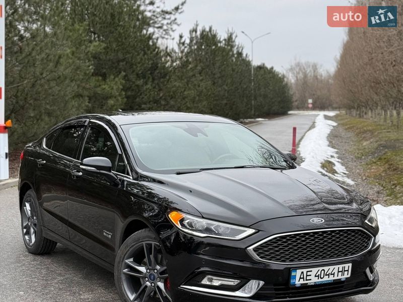 Ford Fusion 2016