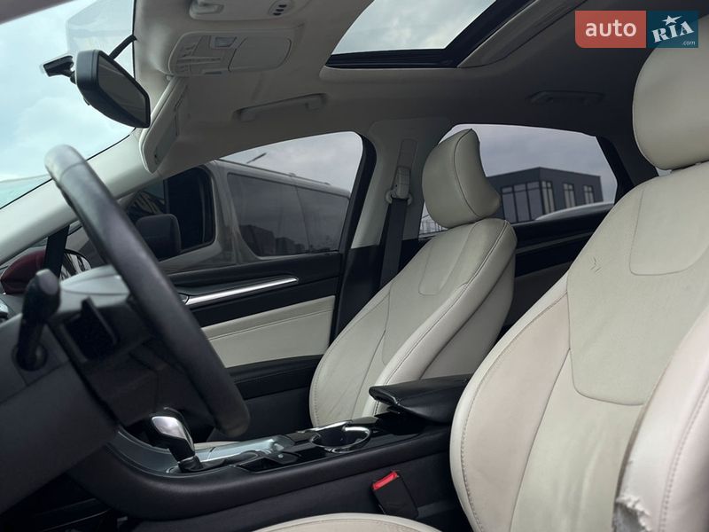 Седан Ford Fusion 2016 в Мукачево