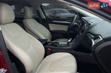 Седан Ford Fusion 2016 в Мукачево