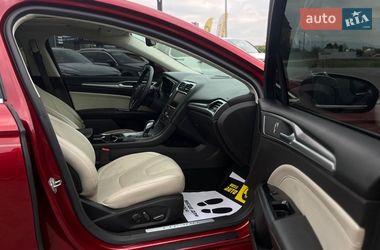 Седан Ford Fusion 2016 в Мукачево