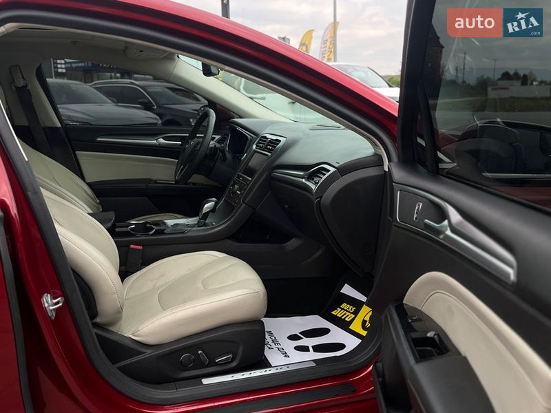Седан Ford Fusion 2016 в Мукачево