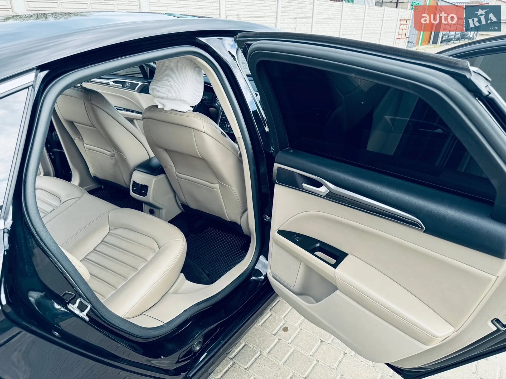 2017 Ford Fusion - мініатюра 15