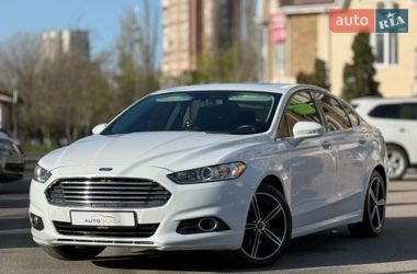 Седан Ford Fusion 2015 в Одесі