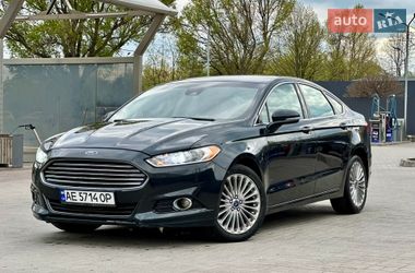 Седан Ford Fusion 2014 в Дніпрі