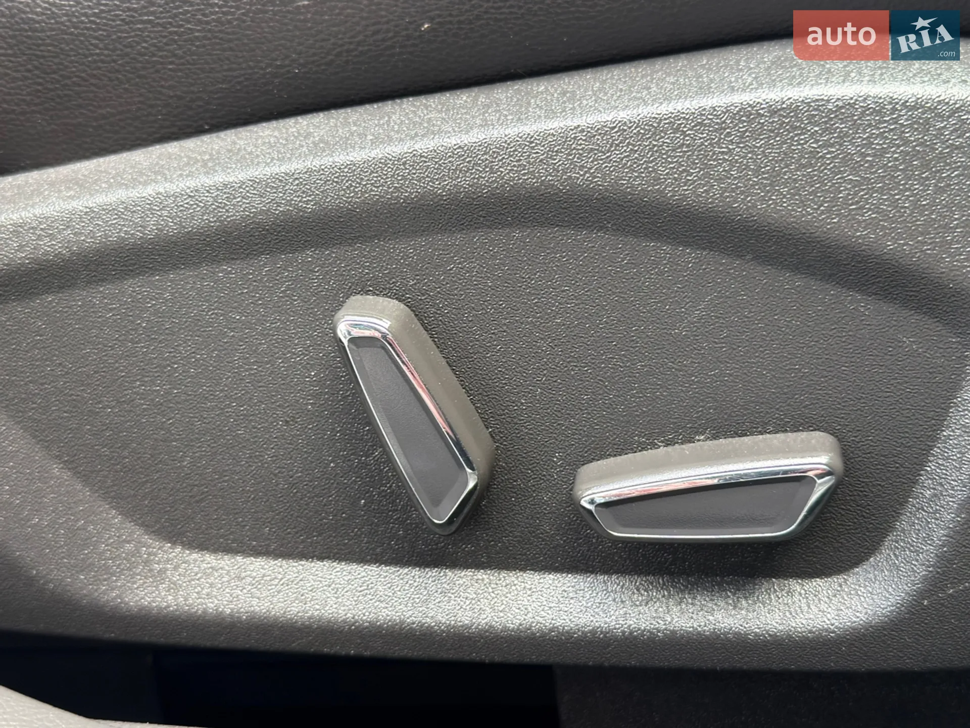 2015 Ford Fusion - мініатюра 32