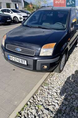 Седан Ford Fusion 2008 в Мукачевому