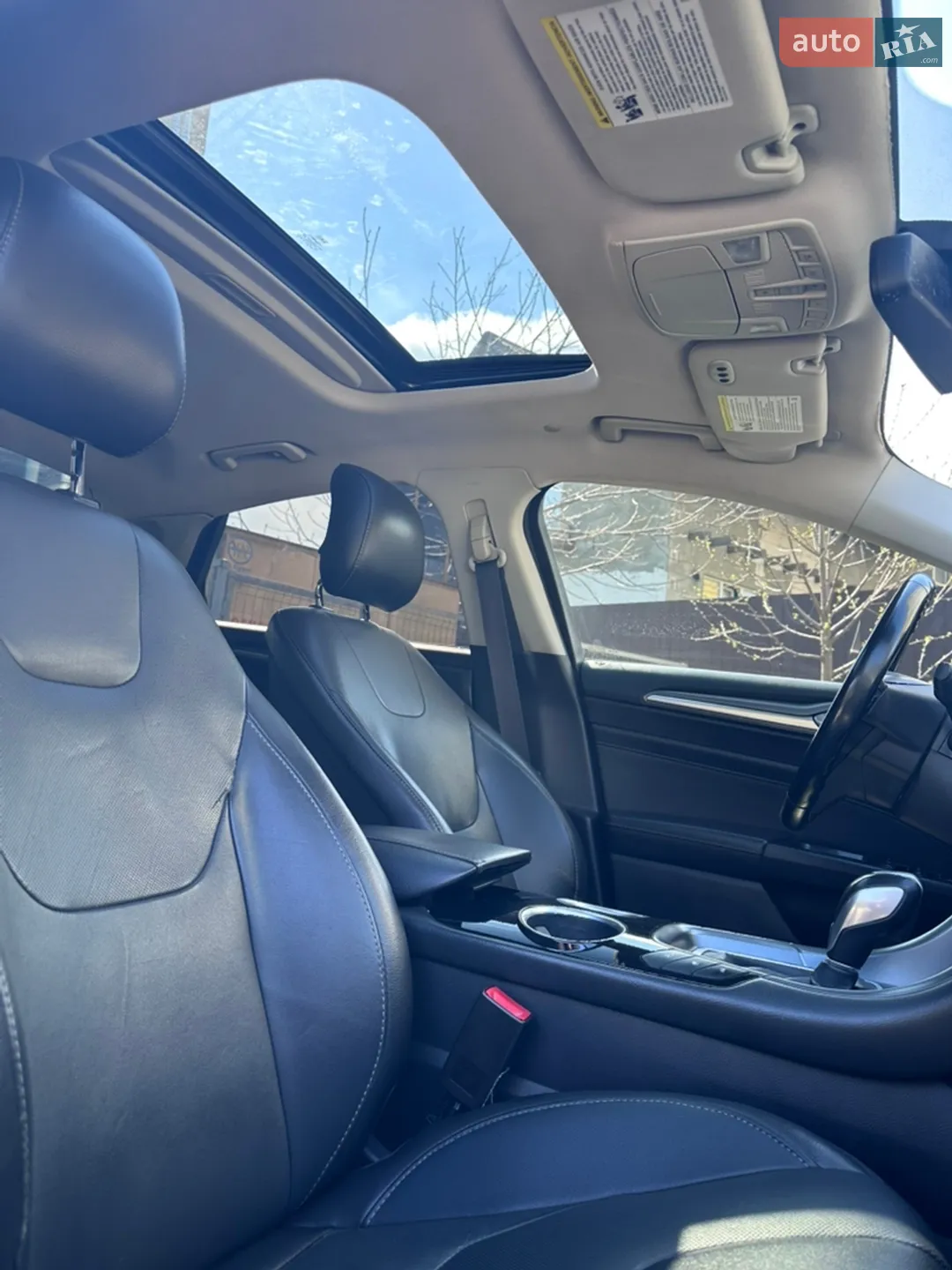 2013 Ford Fusion - мініатюра 25