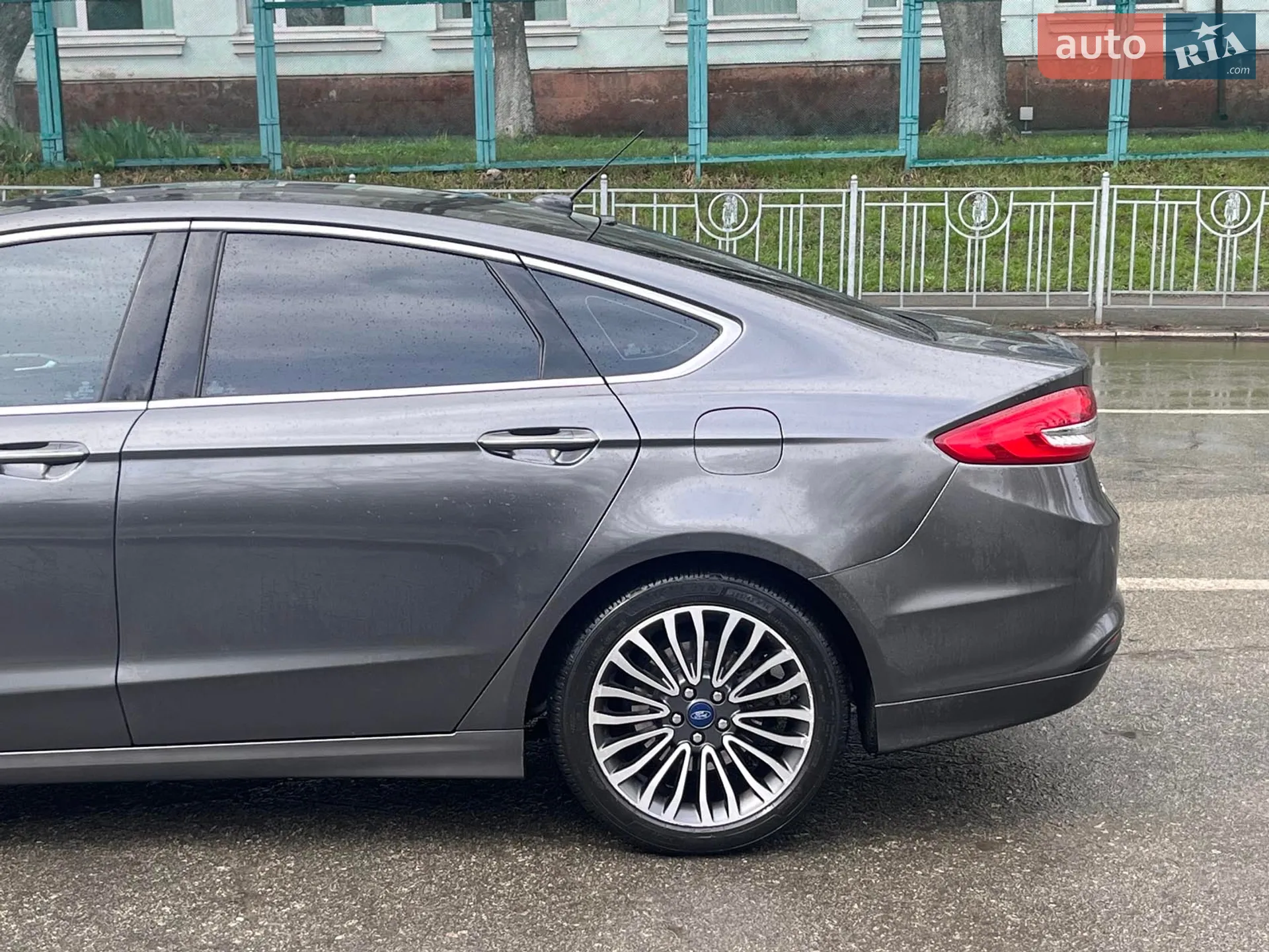 2016 Ford Fusion - мініатюра 7