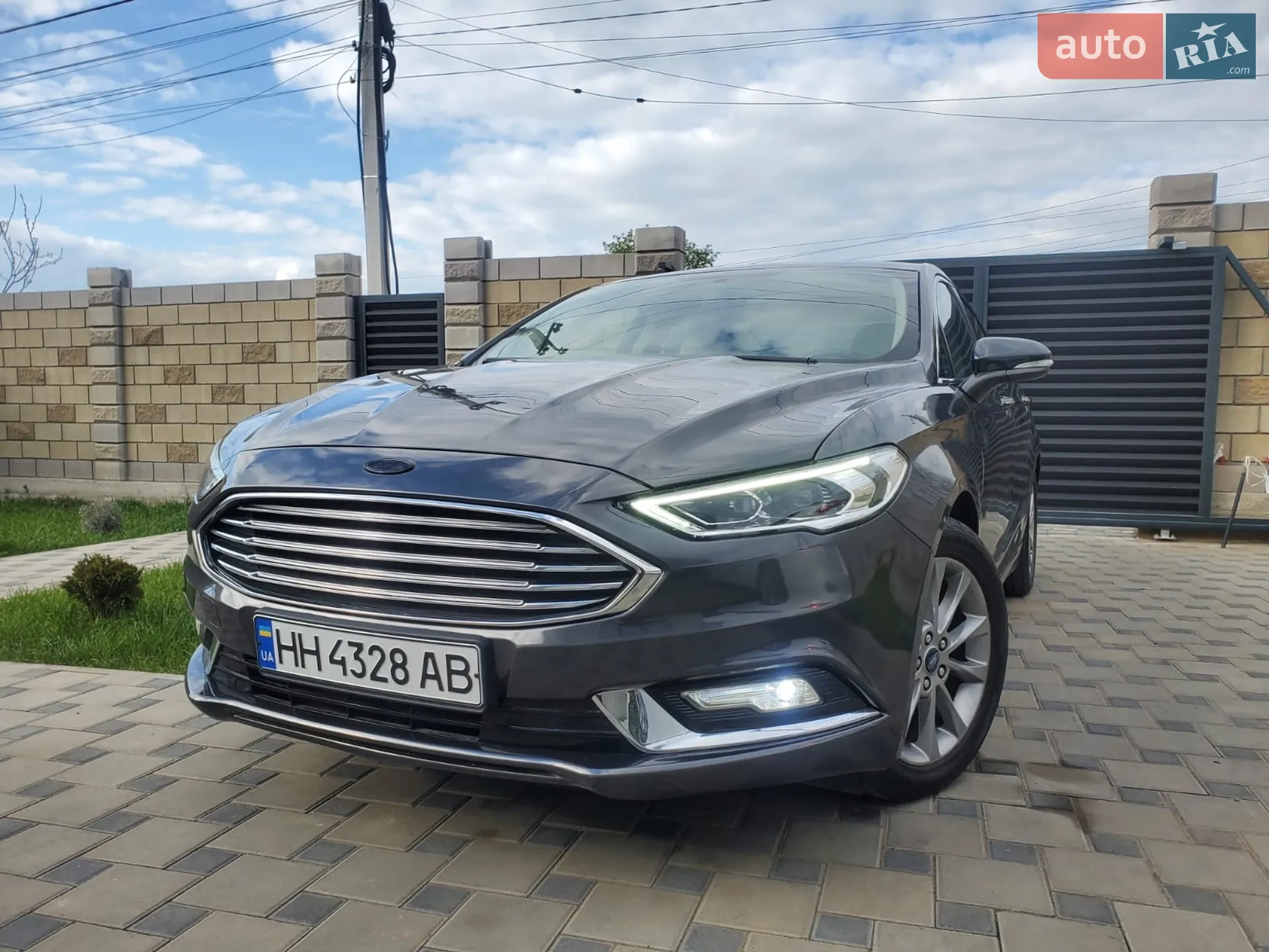2017 Ford Fusion - фото 1