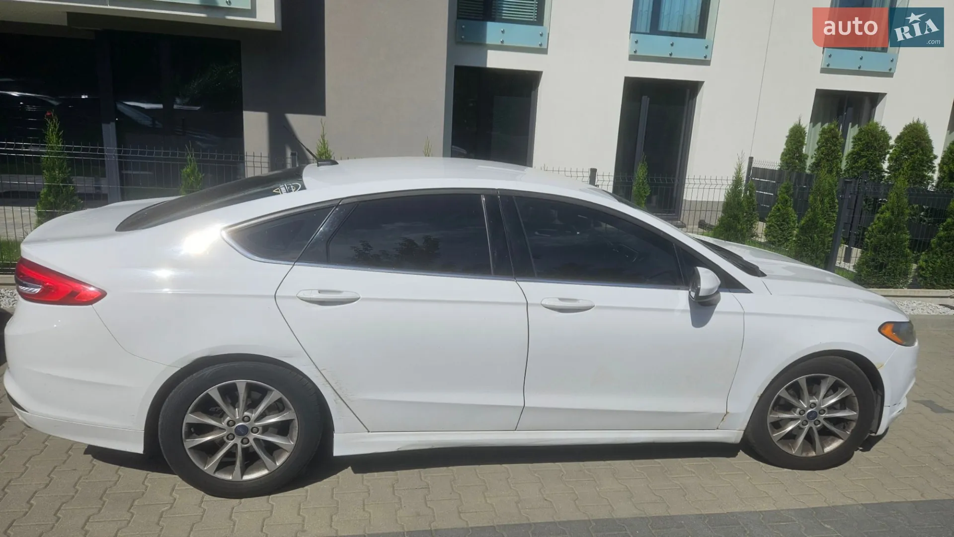 2016 Ford Fusion - мініатюра 12