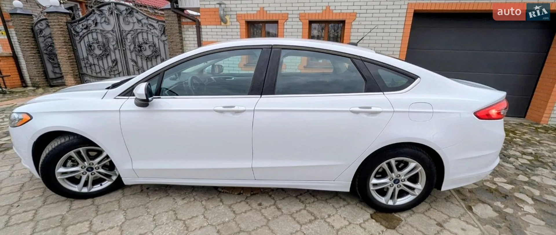2017 Ford Fusion - мініатюра 8
