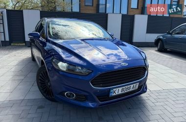Седан Ford Fusion 2015 в Вышгороде
