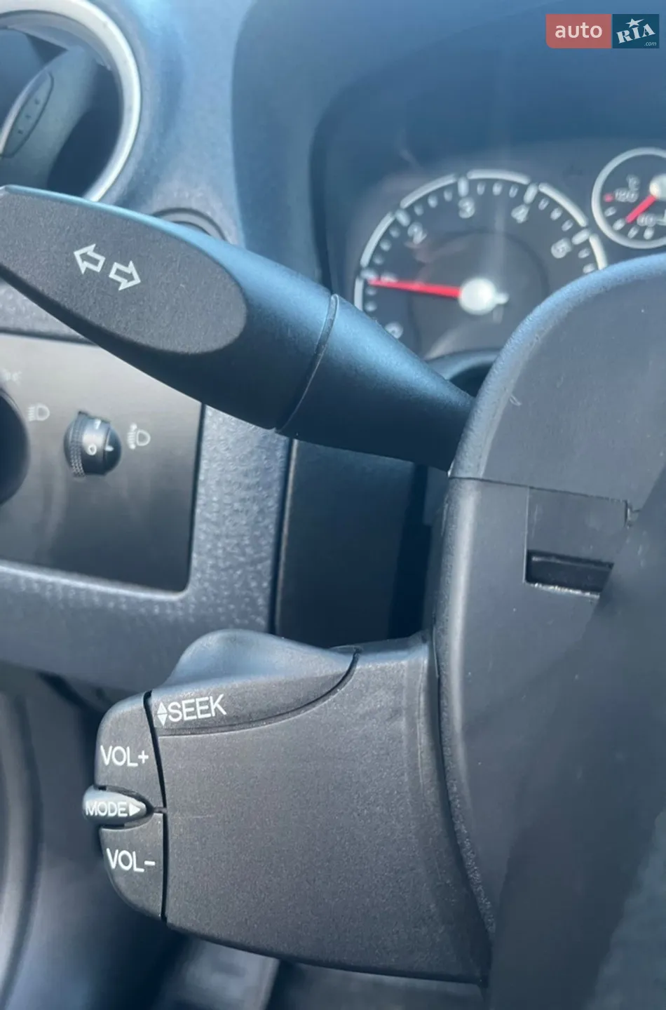 2011 Ford Fusion - мініатюра 18