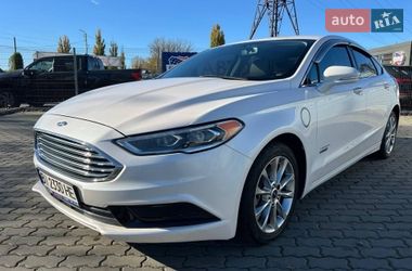 Седан Ford Fusion 2017 в Кременчуці