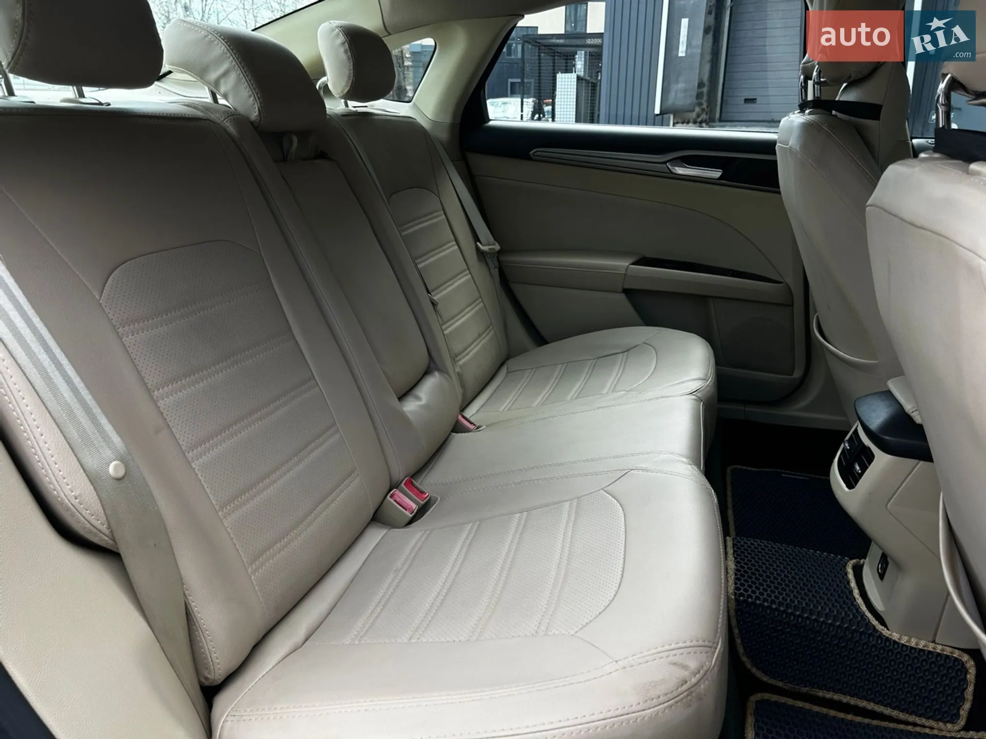 2013 Ford Fusion - мініатюра 16