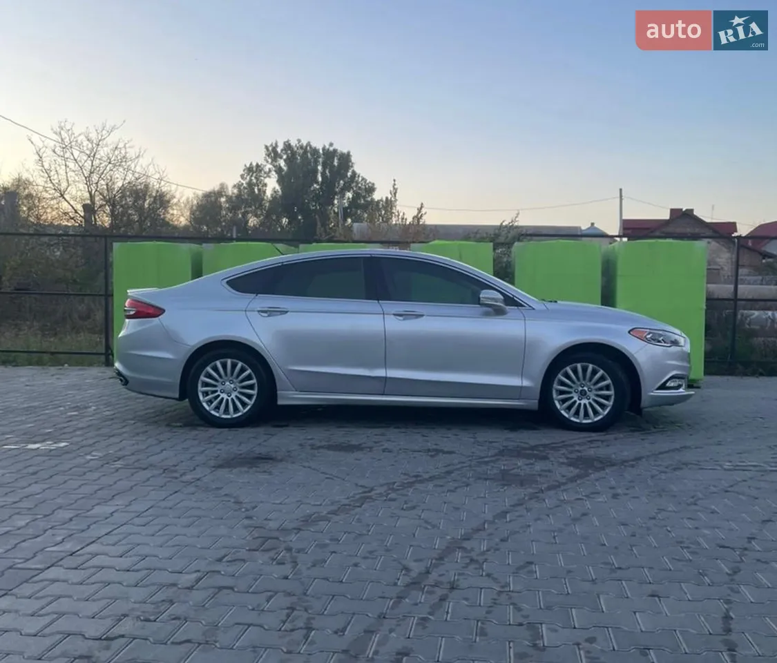 2016 Ford Fusion - мініатюра 28