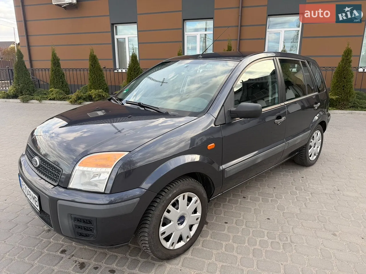 2010 Ford Fusion - мініатюра 21