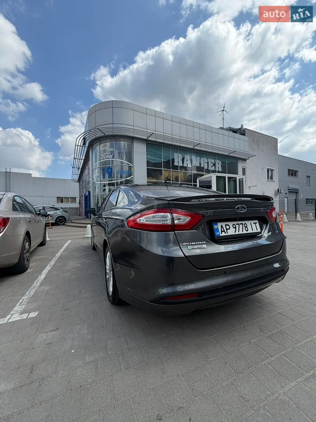 2016 Ford Fusion - мініатюра 7