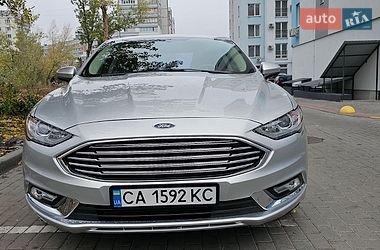 Седан Ford Fusion 2016 в Черкасах