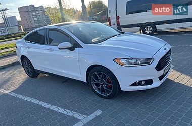 Седан Ford Fusion 2015 в Тернополі