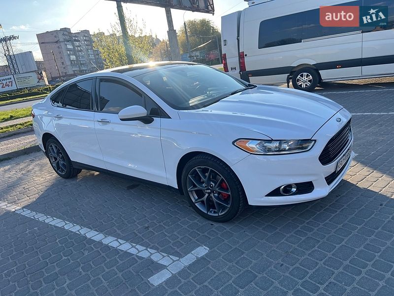 Ford Fusion 2015