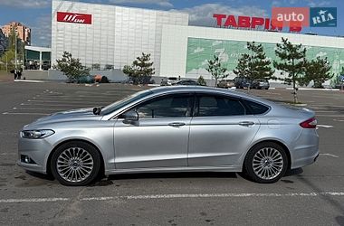 Седан Ford Fusion 2015 в Миколаєві