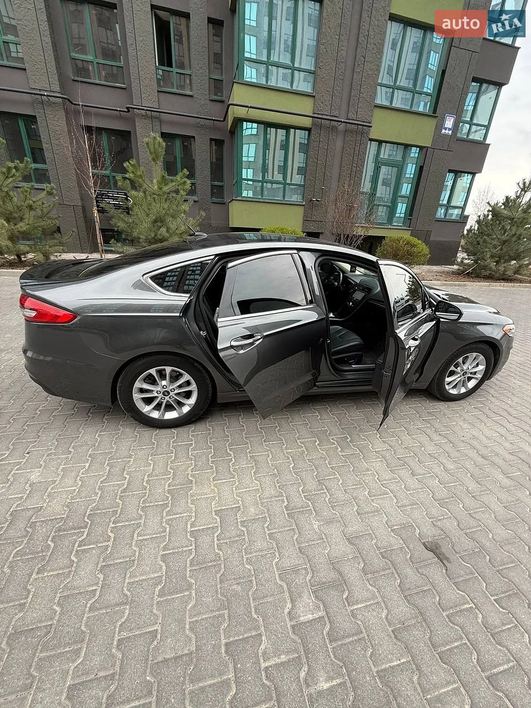 2019 Ford Fusion - мініатюра 14