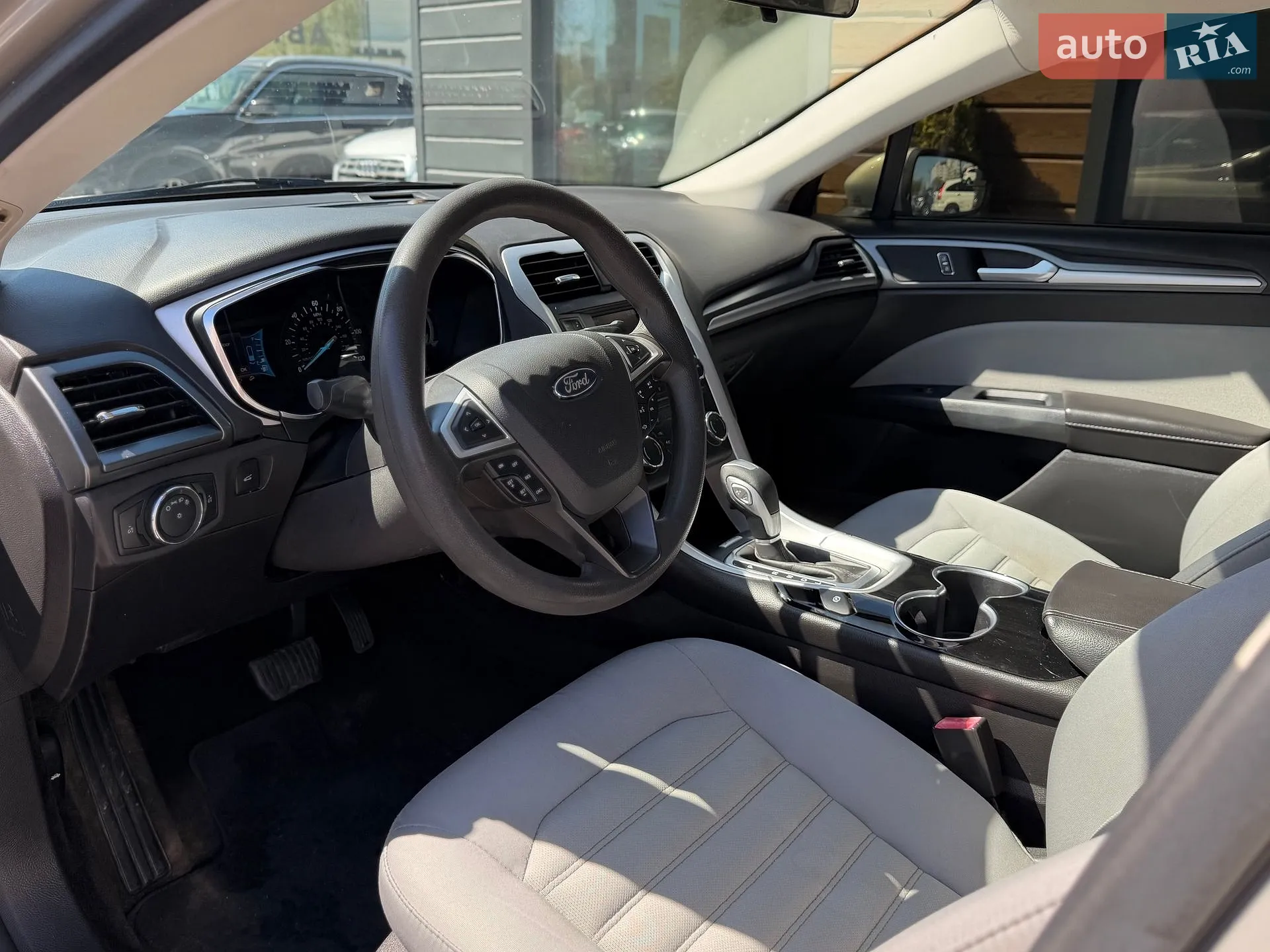 2015 Ford Fusion - мініатюра 26