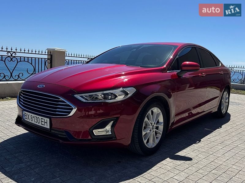 Седан Ford Fusion 2019 в Одессе