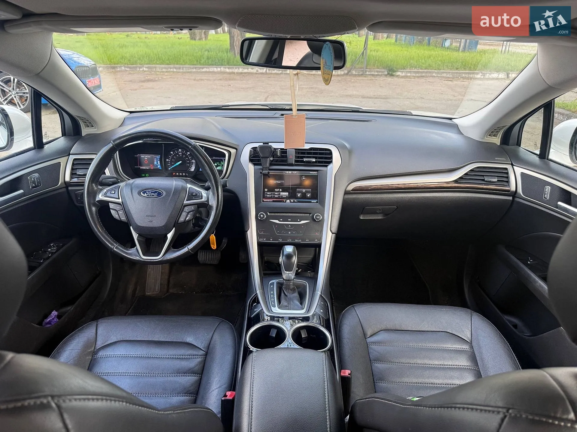 2013 Ford Fusion - мініатюра 25