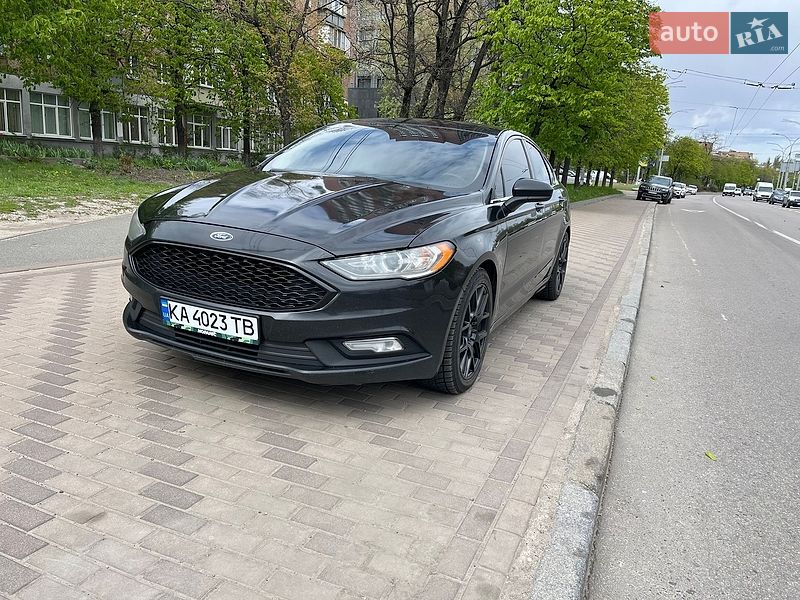 Ford Fusion 2017