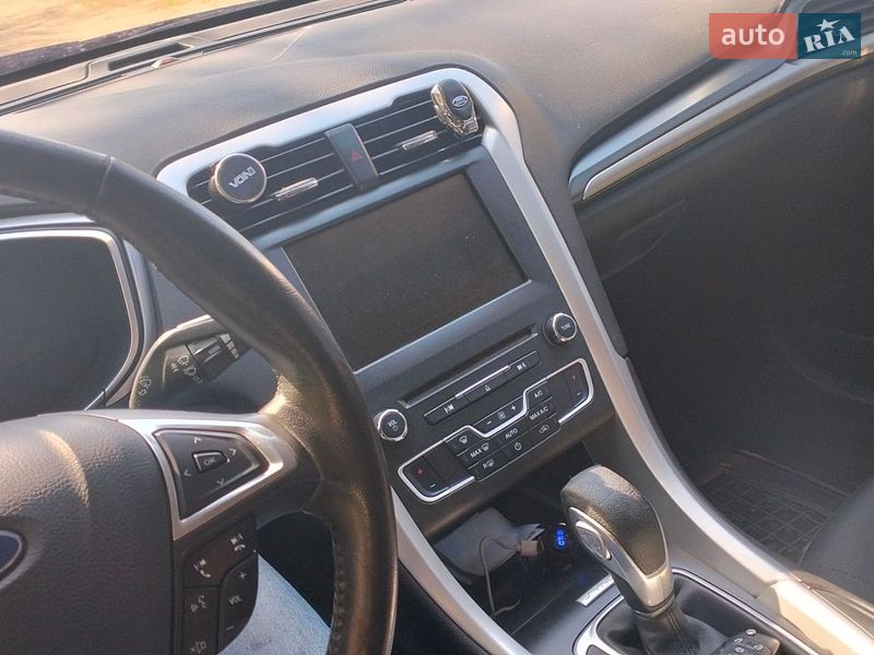 Ford Fusion 2015
