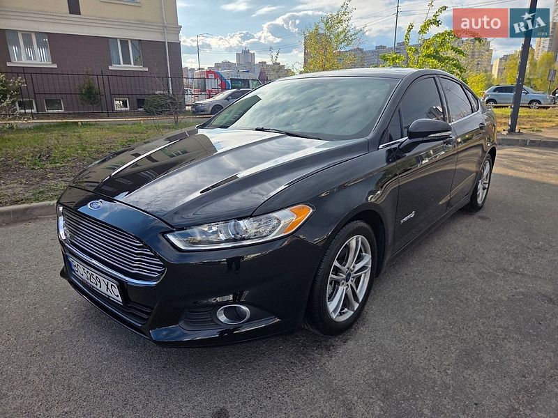 Ford Fusion 2015