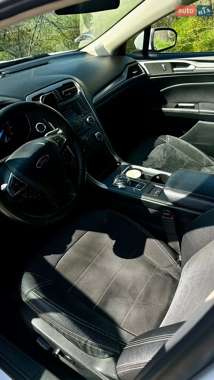 2016 Ford Fusion - мініатюра 5