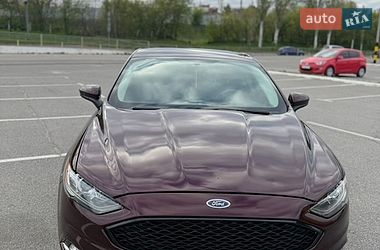 Седан Ford Fusion 2017 в Киеве
