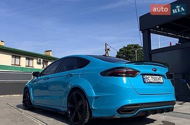 Седан Ford Fusion 2013 в Львові