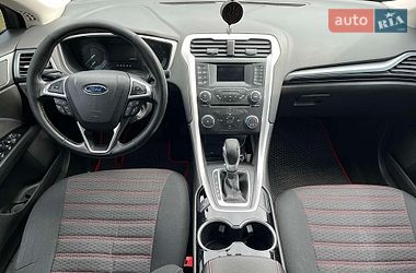 Седан Ford Fusion 2014 в Чернігові
