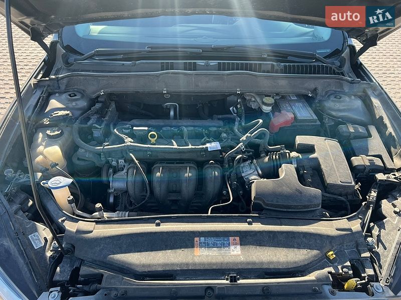 Седан Ford Fusion 2015 в Києві