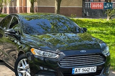 Седан Ford Fusion 2013 в Калуше