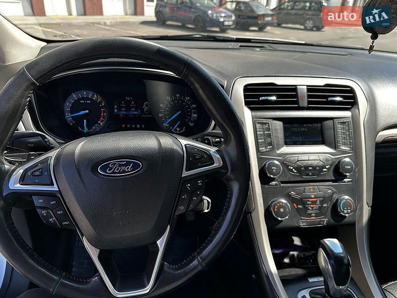 Седан Ford Fusion 2013 в Киеве