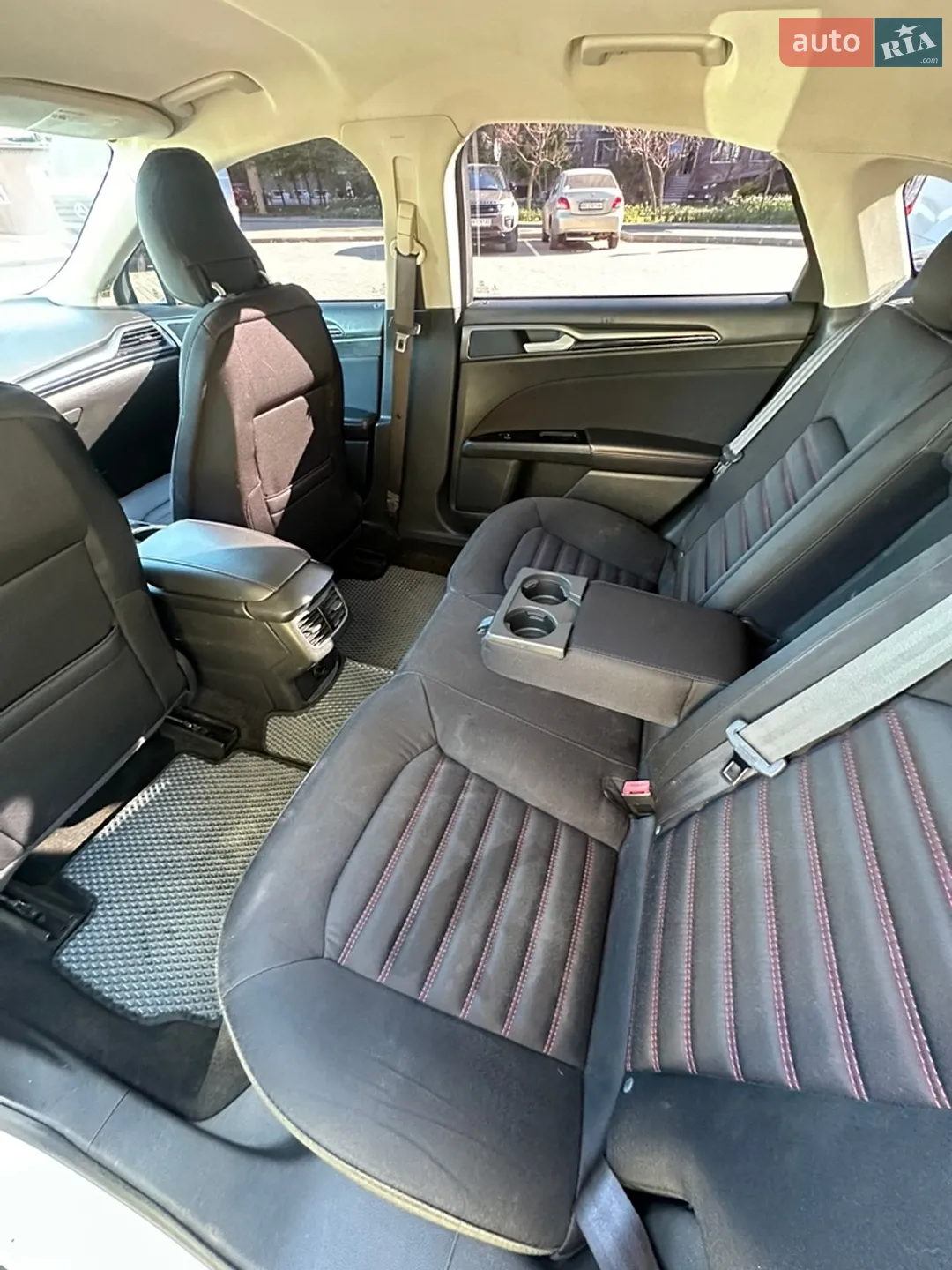 2013 Ford Fusion - мініатюра 10