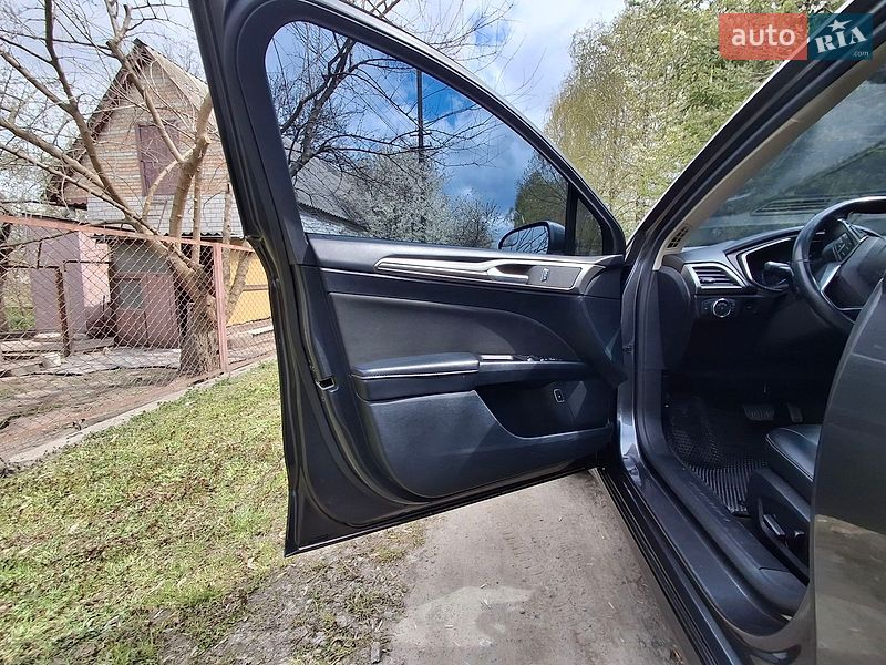 Седан Ford Fusion 2017 в Барышевке