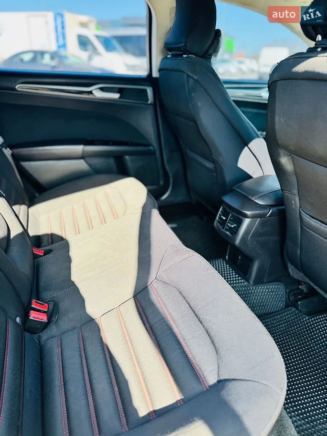 2015 Ford Fusion - мініатюра 15