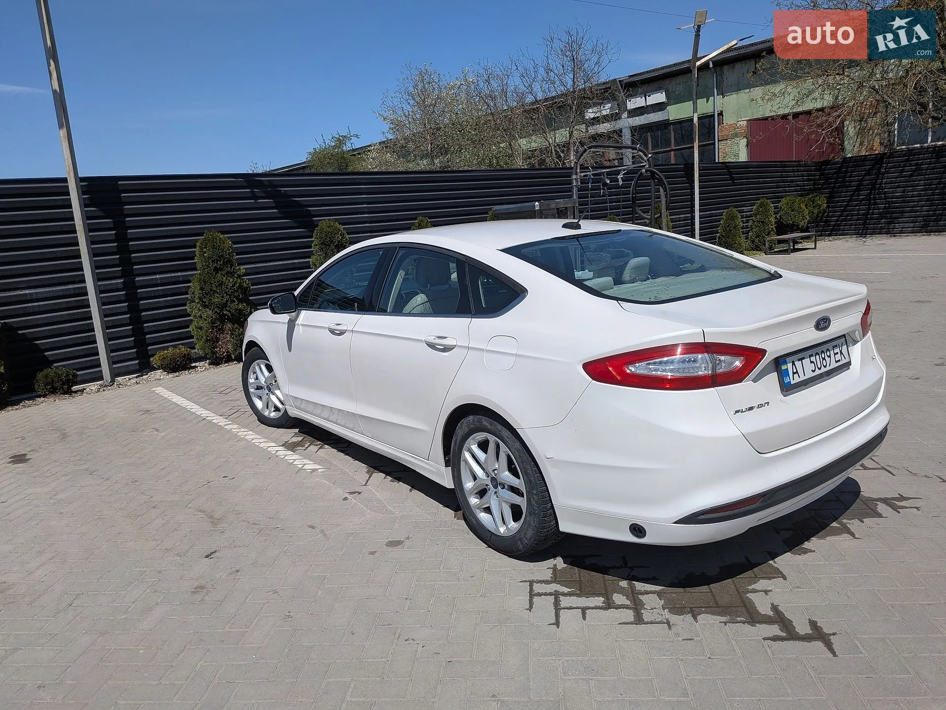 2013 Ford Fusion - мініатюра 12