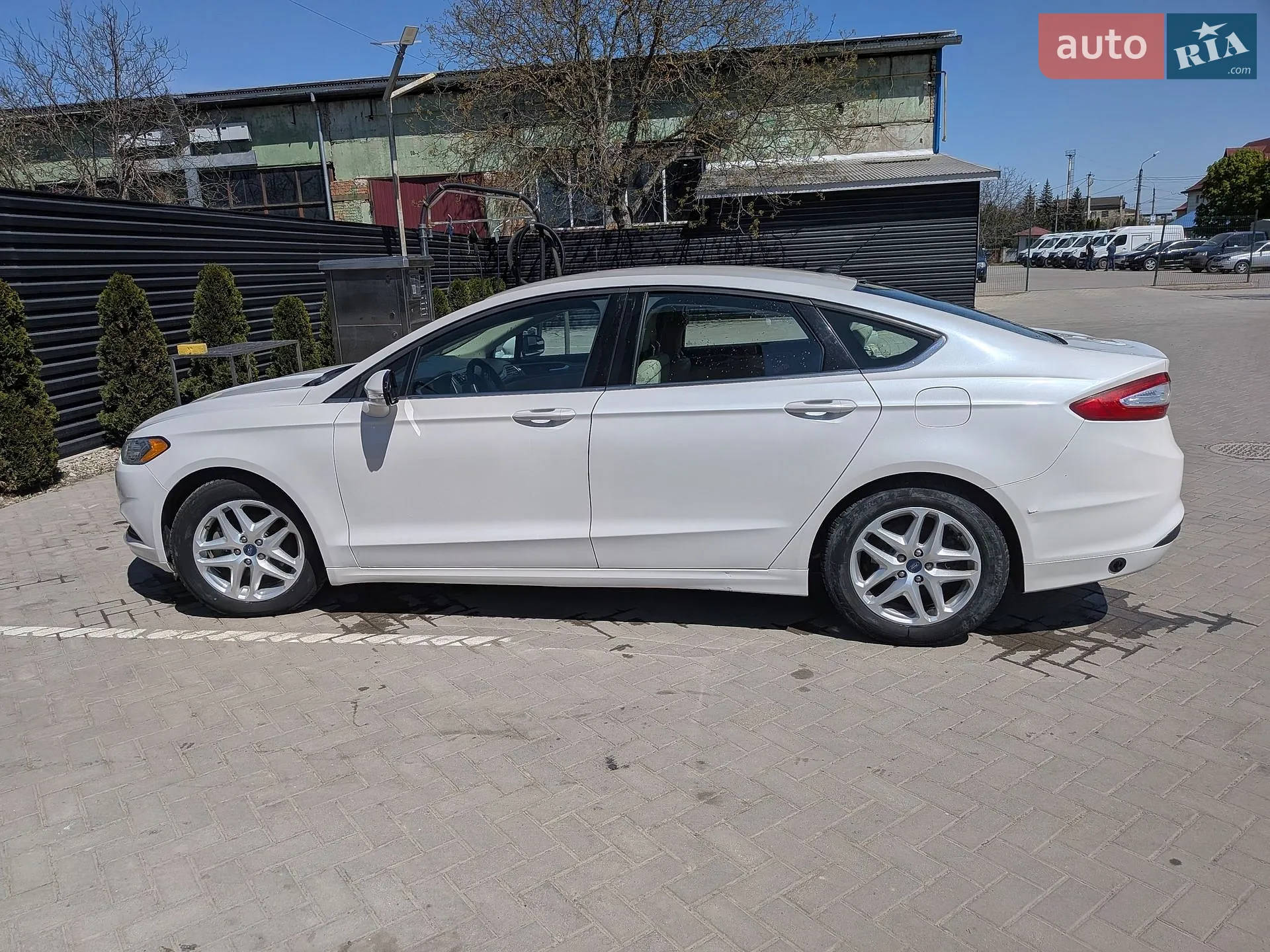 2013 Ford Fusion - мініатюра 13