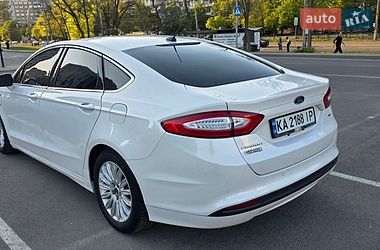 Седан Ford Fusion 2016 в Києві