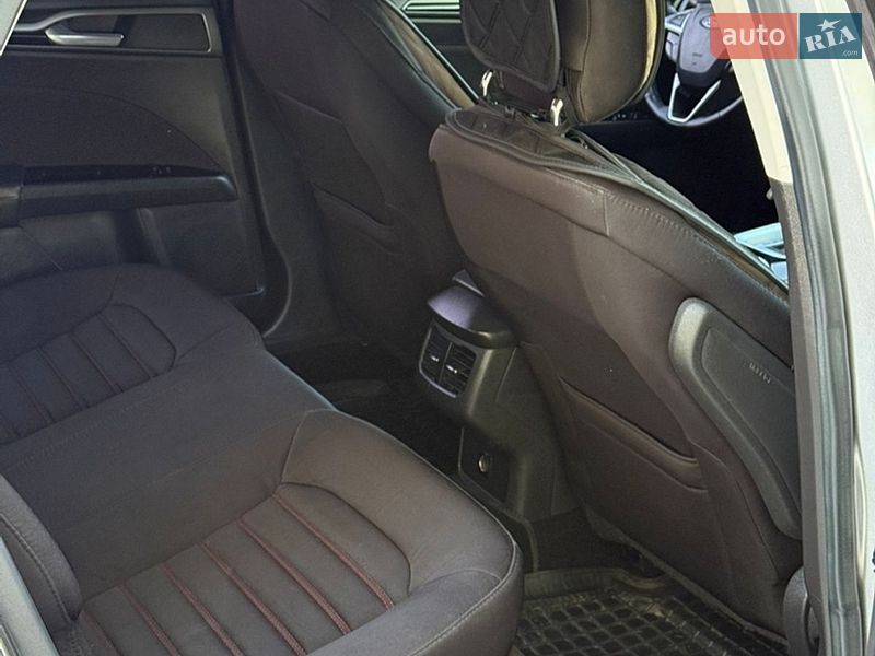 Седан Ford Fusion 2014 в Белой Церкви